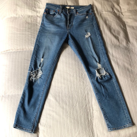 Levi’s Wedgie Skinny Distressed Blue Jeans 💙 - Picture 8 of 15